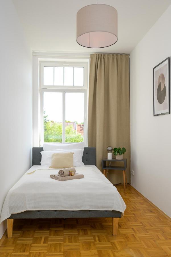 Apartment Le Vacation 3-room-apartment 67qm, Kueche, Netflix, Free-tv Schkeuditz